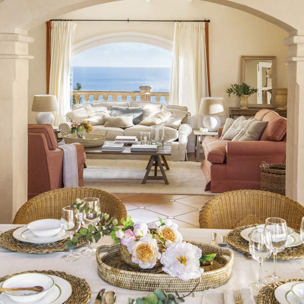 Una casa muy acogedora con encanto mediterráneo y vistas al mar donde nos quedaríamos para siempre